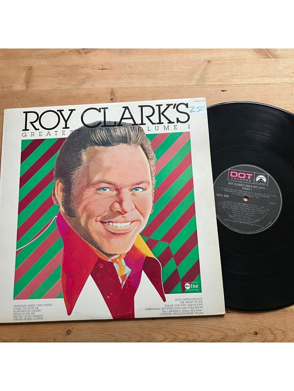 Roy Clark - Roy Clark's Greatest Hits Volume 1 33rpm VG+ VR22